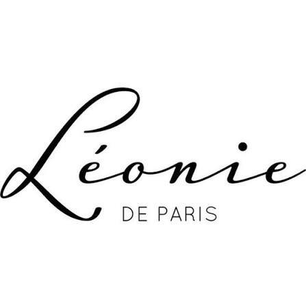 Leonie De Paris 